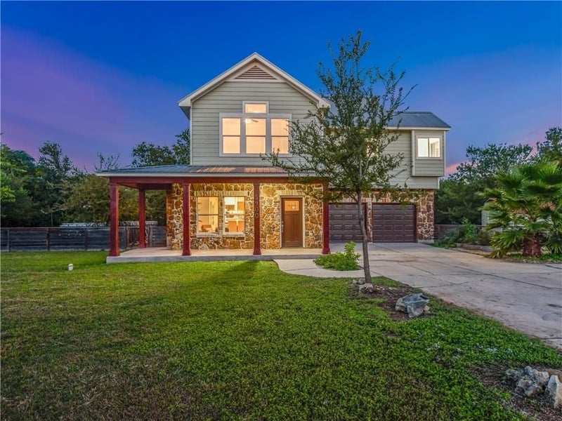 Virtual tour of 5900 London Dr