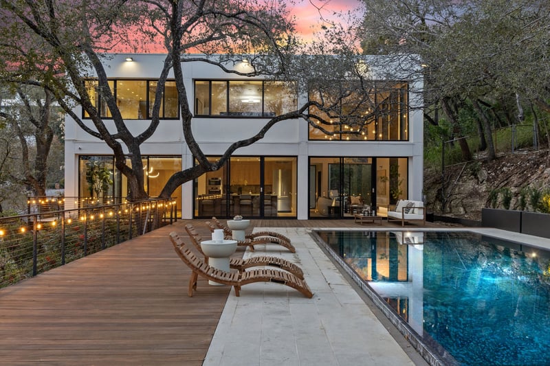 Virtual tour of 6109 Mountain Villa Cir