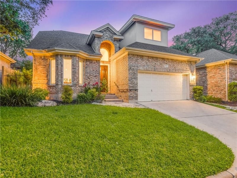 Virtual tour of 7904 COMFORT Cv
