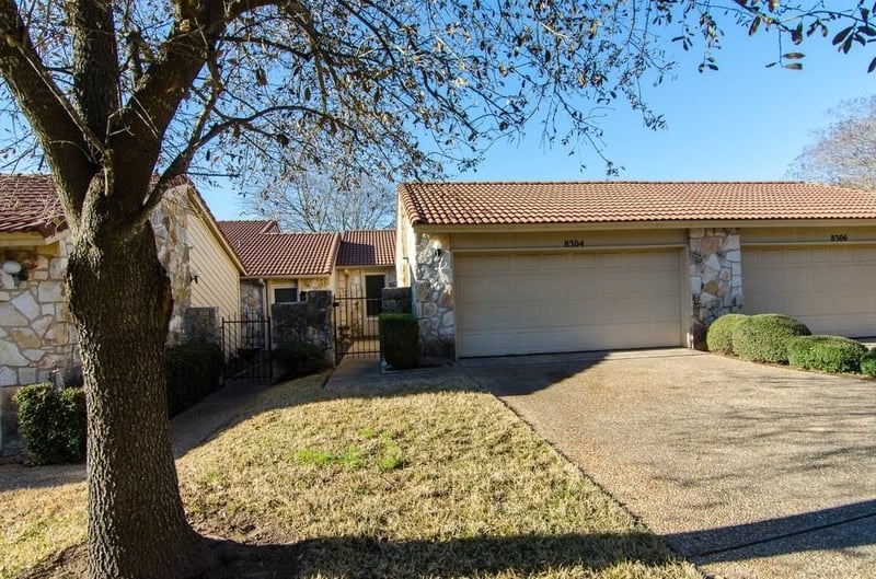 Virtual tour of 8304 Puerta VIS