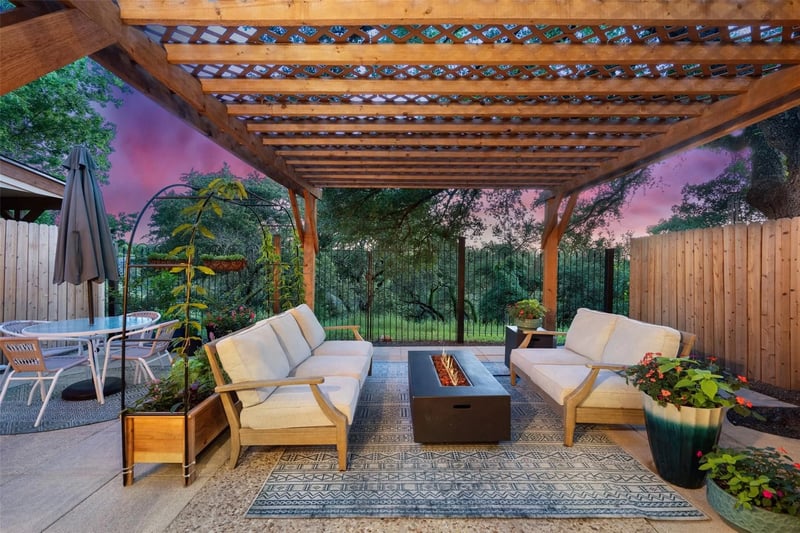 Virtual tour of 8434 Antero DR
