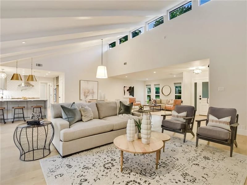 Virtual tour of 9804 Brandywine Cir
