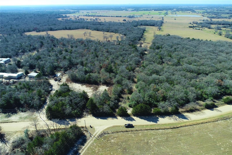Virtual tour of 000 Cr 322 Rd