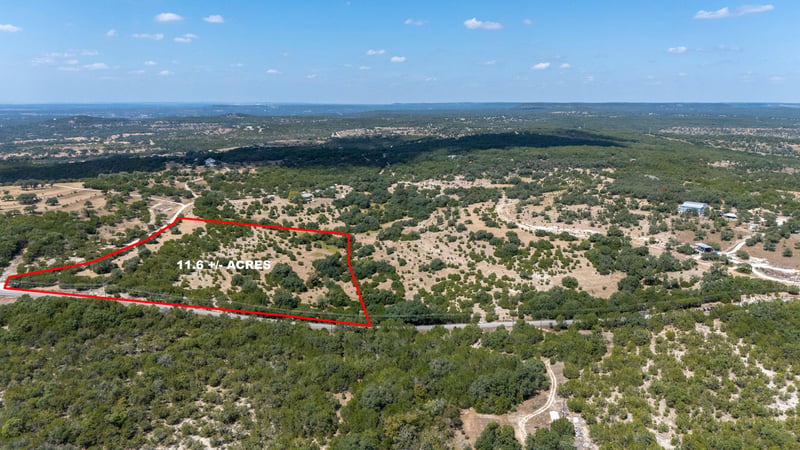 Virtual tour of 001 Post Oak Bend Loop