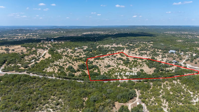 Virtual tour of 002 Post Oak Bend Loop
