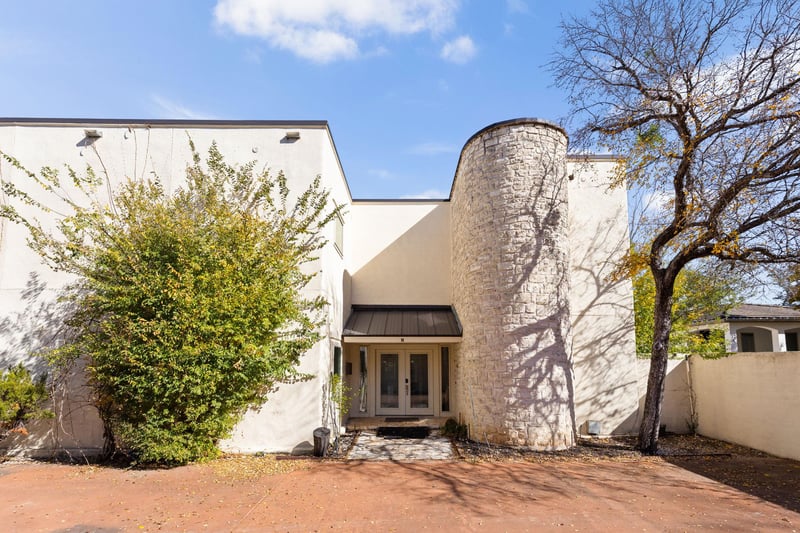 Virtual tour of 1 Crystal Springs Court Unit #H