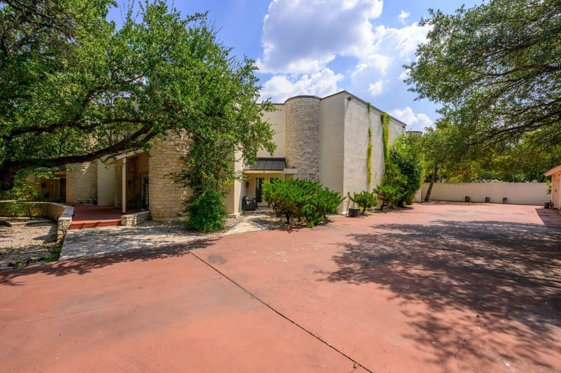 Virtual tour of 1 Crystal Springs CT Unit #G