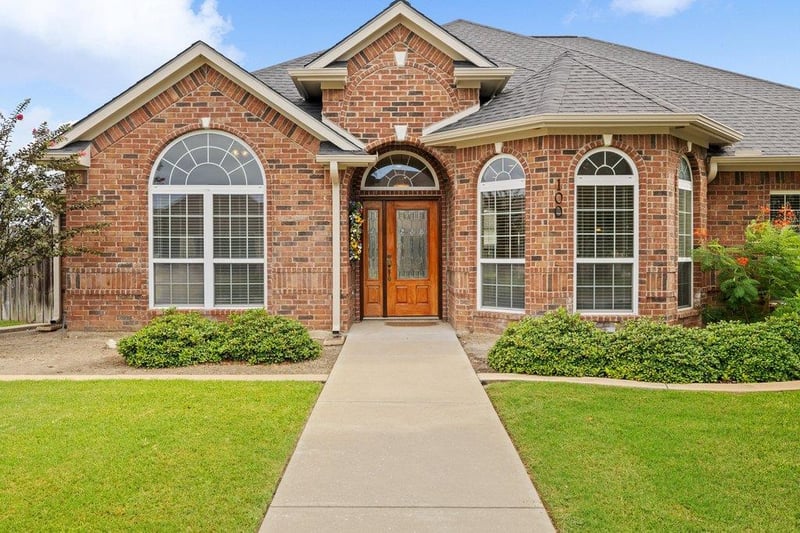 Virtual tour of 100 Davis CT