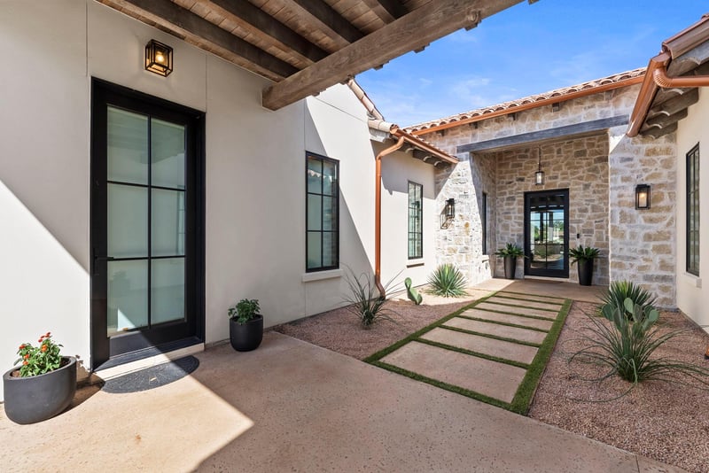 Virtual tour of 100 Encantada