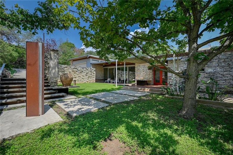Virtual tour of 100 Redbud TRL