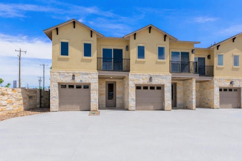 Virtual tour of 100 Tesla CIR