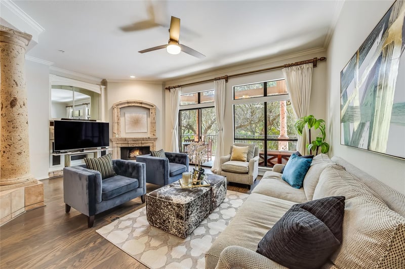 Virtual tour of 1000 Liberty Park DR Unit #108