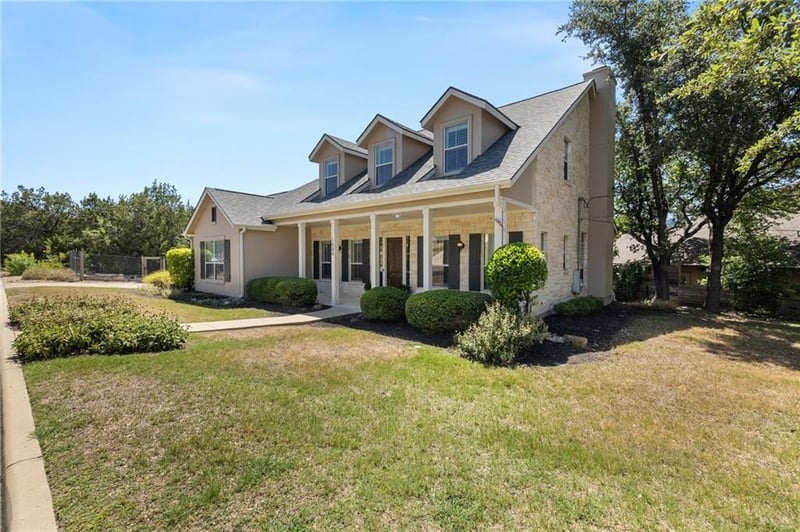 Virtual tour of 1000 Ogden DR