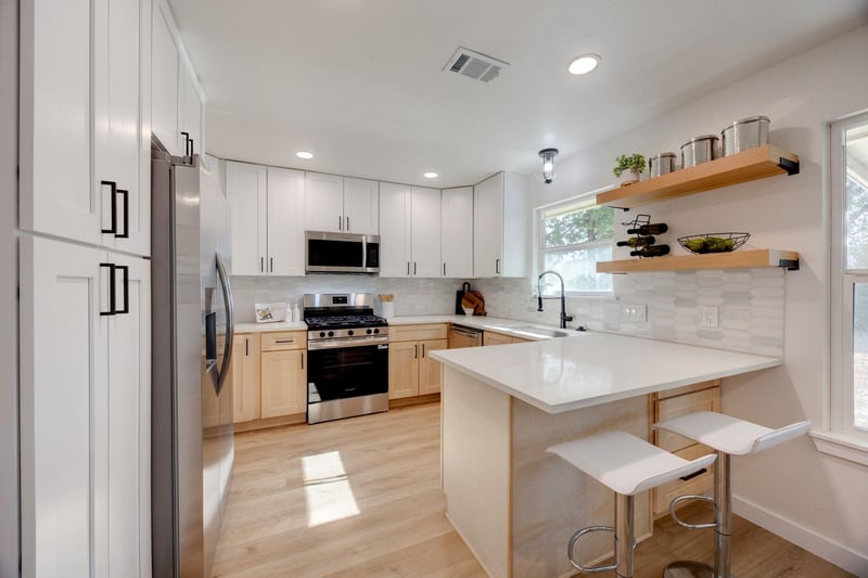 Virtual tour of 10003 Quail Hutch Dr