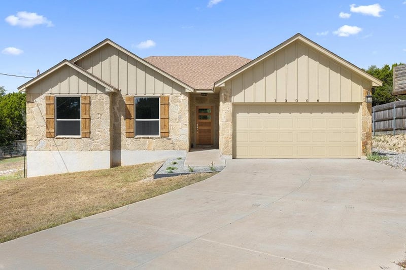 Virtual tour of 10006 George Hill Dr