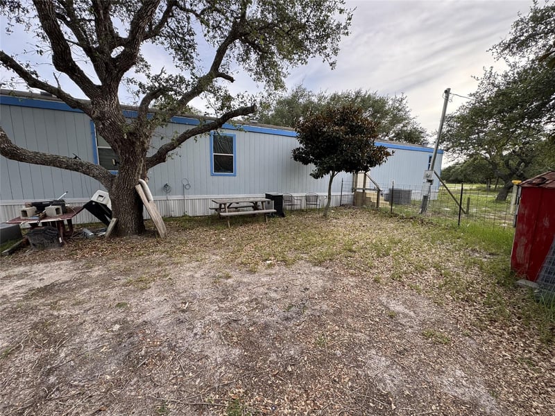 Virtual tour of 1001 Merinel Ln