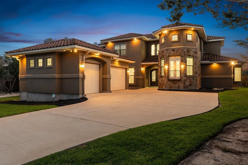 Virtual tour of 1001 Villa Hill DR