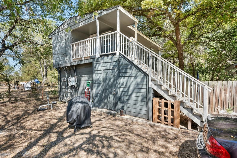 Virtual tour of 1007 Hackberry St Unit #A/B/C/D