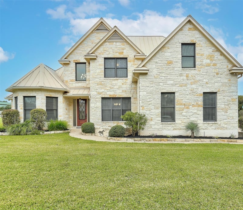 Virtual tour of 101 Mallet CT