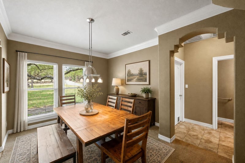Virtual tour of 101 Pioneer TRL