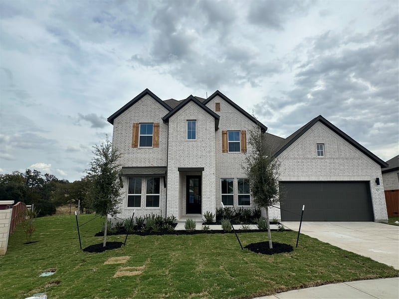 Virtual tour of 101  Smoke Signal Ct