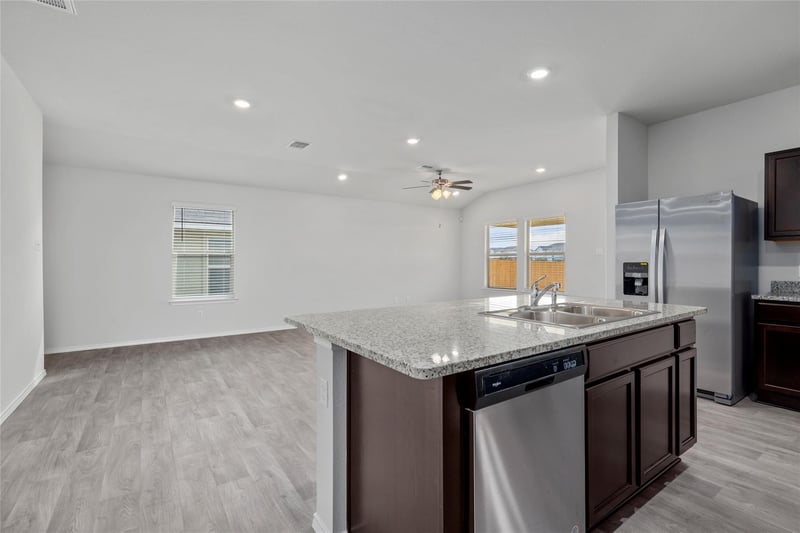 Virtual tour of 101 Wind Hill RD
