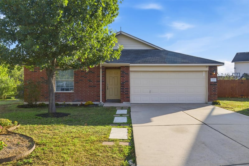 Virtual tour of 1010 Meandering Creek Cv