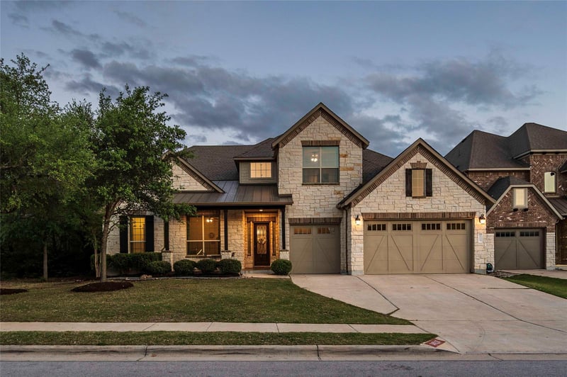 Virtual tour of 10113 Lavon BND