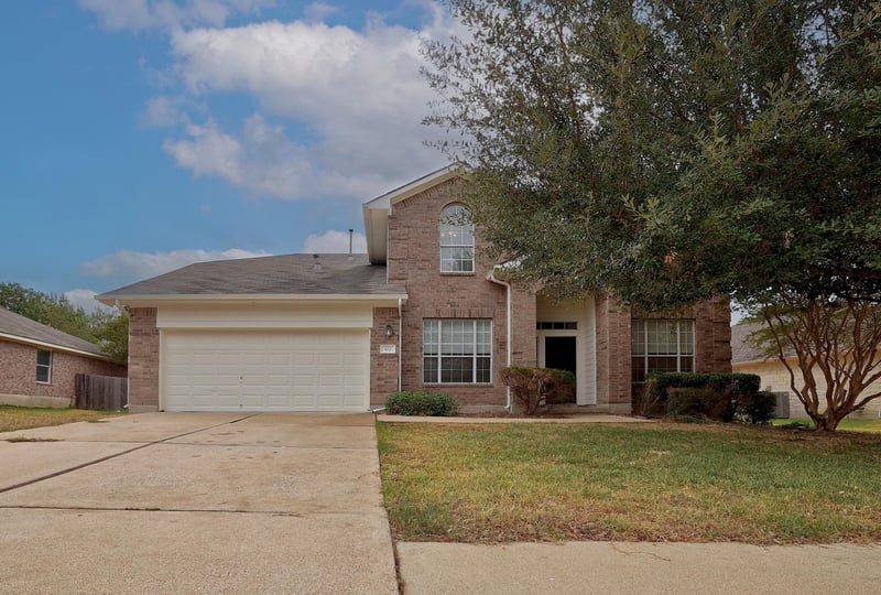 Virtual tour of 102 Chandler Pointe Loop