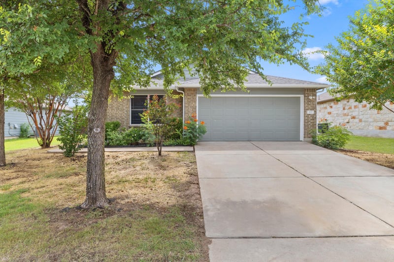 Virtual tour of 102 Esparza CT