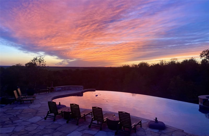 Virtual tour of 102 Osprey CIR