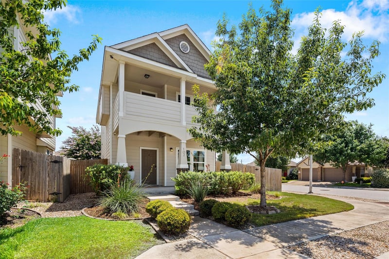 Virtual tour of 102 Wainscot Oak Way