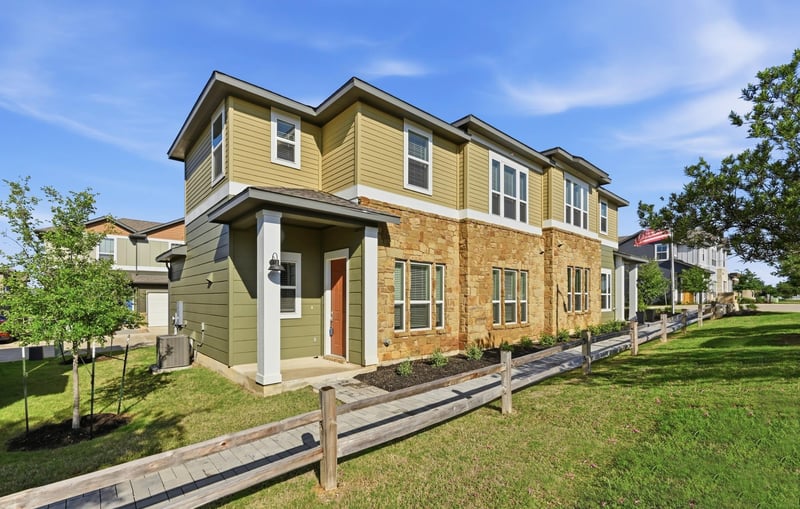 Virtual tour of 1020 Vista View DR Unit #502