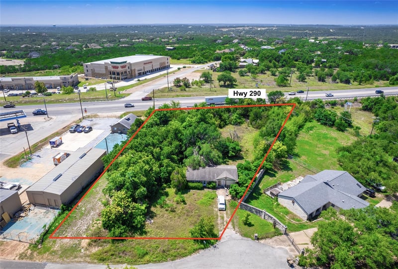 Virtual tour of 10203 Oak Grove CIR Unit #A