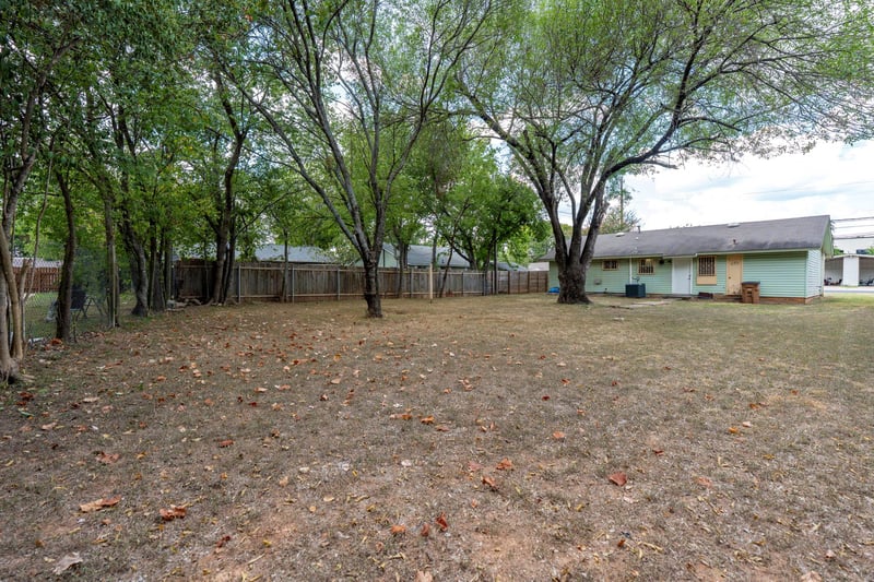 Virtual tour of 1021 Gardner RD