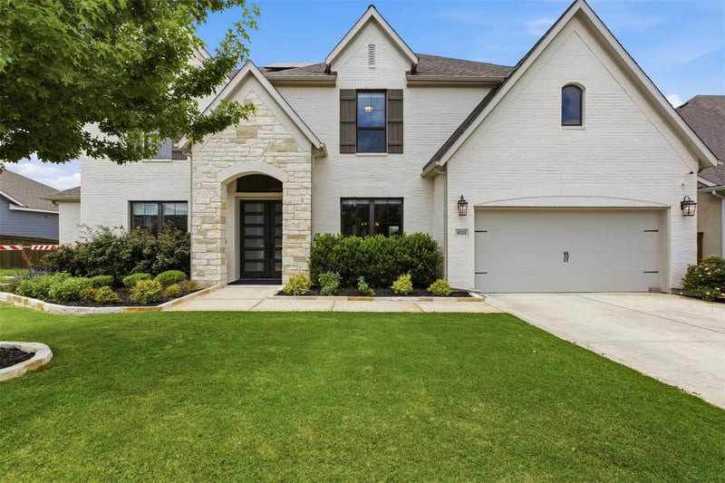 Virtual tour of 1021 Overstreet LN