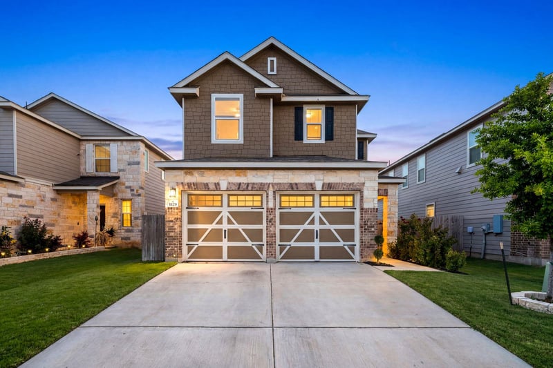 Virtual tour of 1029 Santiam ST
