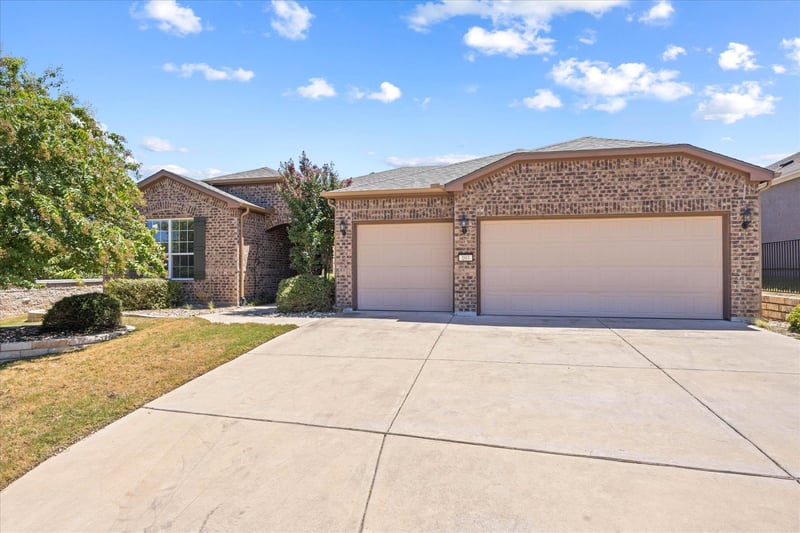 Virtual tour of 103 McKittrick Ridge RD