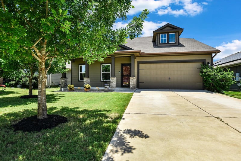 Virtual tour of 103 Navidad River DR