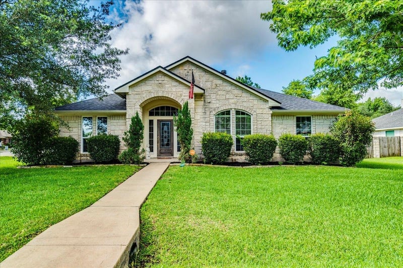 Virtual tour of 103 Nopal LN