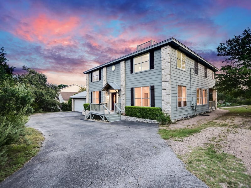 Virtual tour of 103 S Tumbleweed Trl