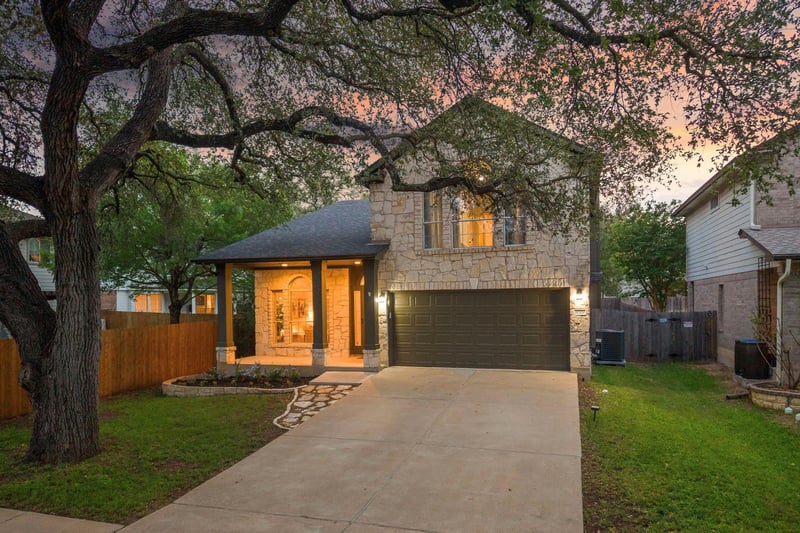 Virtual tour of 10320 Beard Ave