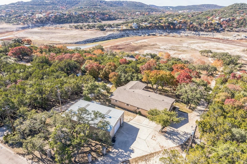 Virtual tour of 10336 W Darleen Dr