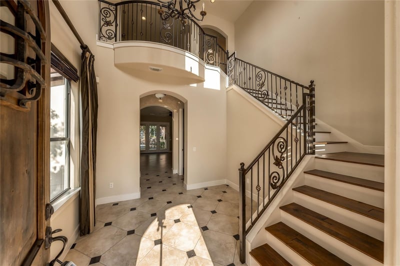 Virtual tour of 1036 Liberty Park Dr Unit #20