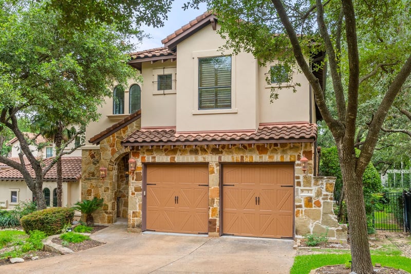 Virtual tour of 1036 Liberty Park DR Unit #3