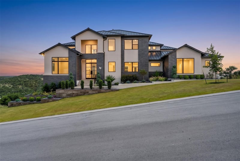 Virtual tour of 104 High View TRL