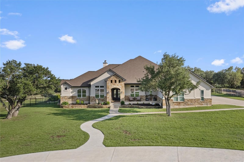 Virtual tour of 104 Highland Spring LN