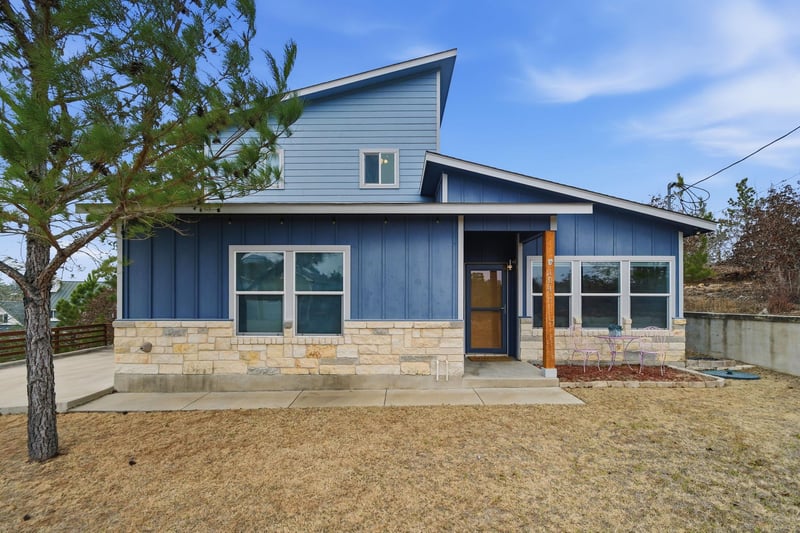 Virtual tour of 104 Kahalulu Dr