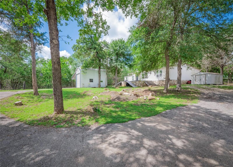 Virtual tour of 105  Alum Creek Dr
