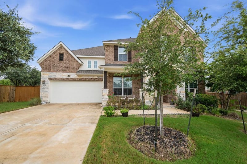 Virtual tour of 105 Autumn Oak Way